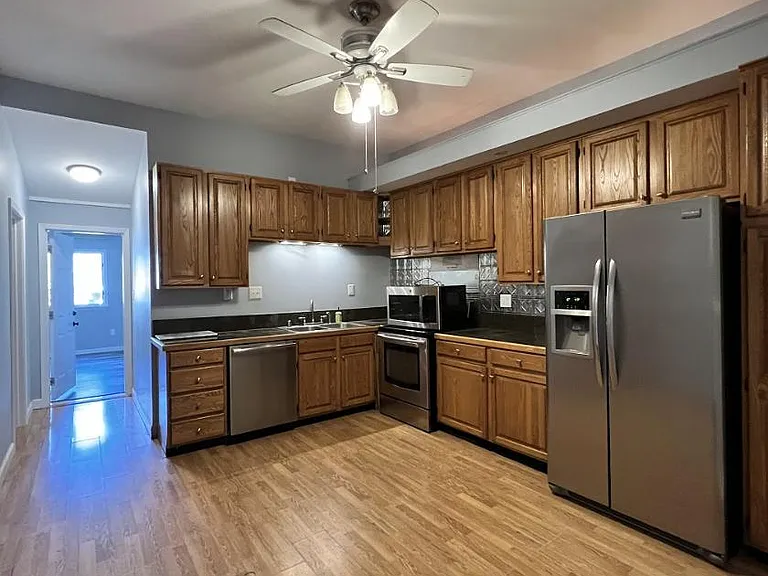 1011 E Breckinridge St — Photo 10