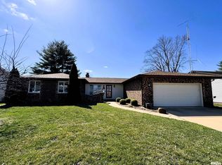 120 Basswood Rd, Springfield, IL 62712