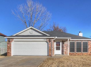 1401 N 26th Pl, Broken Arrow, OK 74014