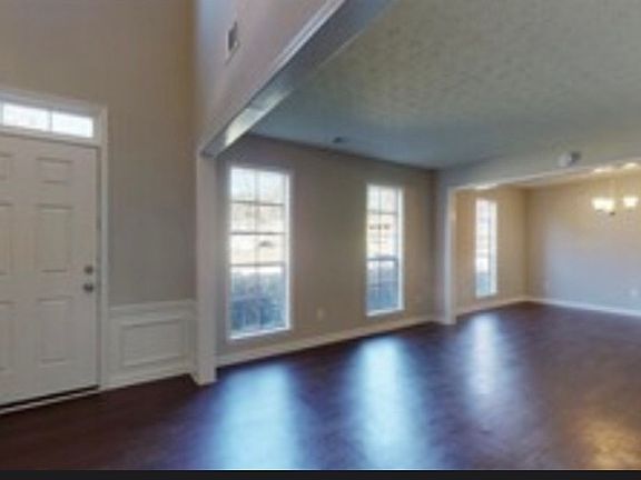 2nd image of 4084 Pinehurst Valley Dr