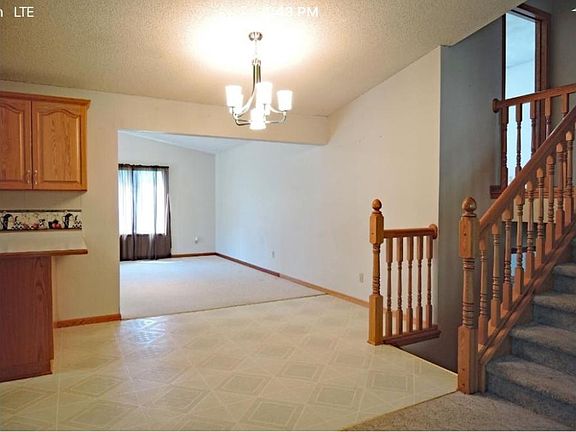 2nd image of 150 18th Pl NE