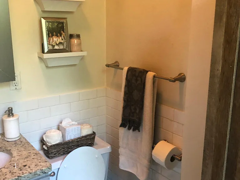 1117 W Dickens Ave #2 — Photo 19