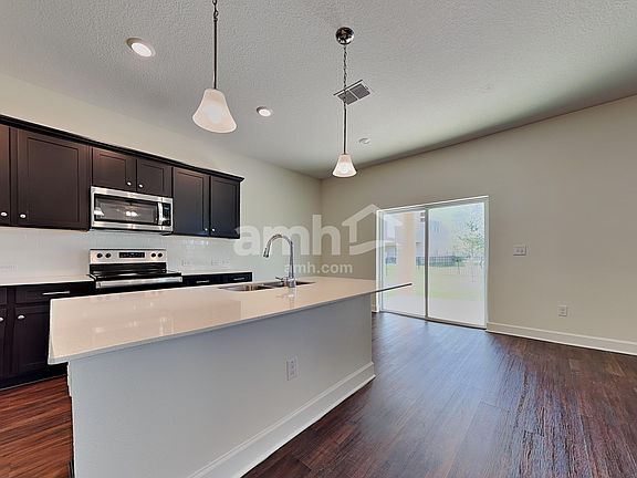 4th image of 33865 Widman Way
