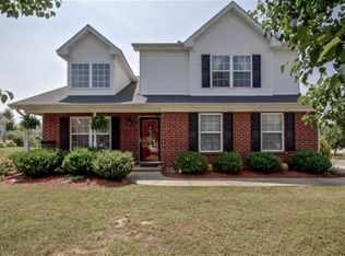 2201 Dewey Dr, Spring Hill, TN 37174