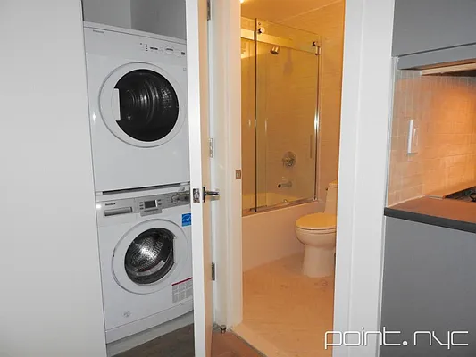 Rented by Point NYC | media 42