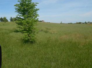 8873 S Meadow Ln, Owensville, IN 47665