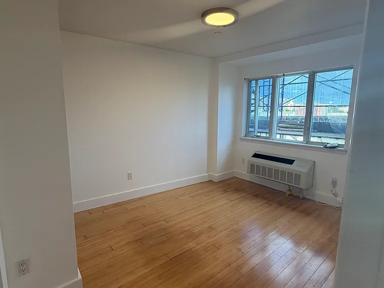1735 Caton Ave #6D — Photo 5