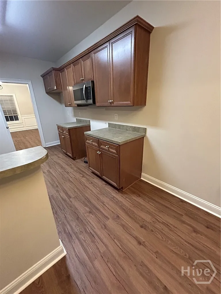 4 bed, 3.0 bath, 2222 sqft, $2,750 — Photo 3