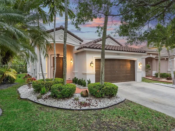 662 Conservation Dr, Weston, FL 33327