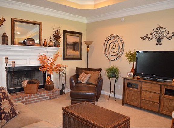 3rd image of 117 Summerfield Dr