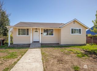 3569 E L St, Tacoma, WA