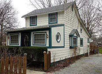 1st image of 1533 E 73rd St