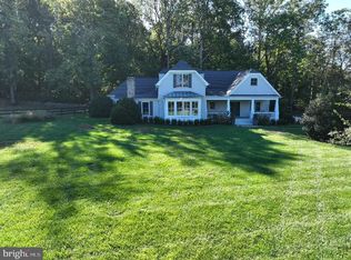 3167 Burrland Ln, The Plains, VA 20198
