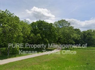 3120 SE Stanley Rd, Tecumseh, KS 66542