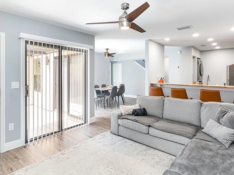 1460 Sheafe Ave NE #111 — Photo 6