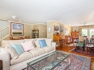 35 Chestnut St APT 205, Boston, MA 02129