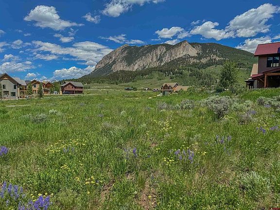 2nd image of 56 Bridle Spur Way