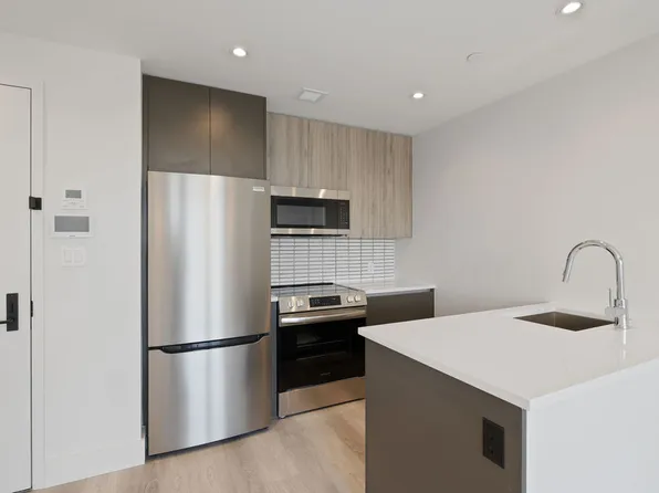 2605 Snyder Avenue image 13 of 23