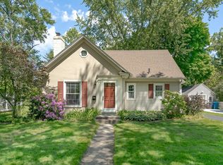 1215 Lakeway Ave, Kalamazoo, MI 49001