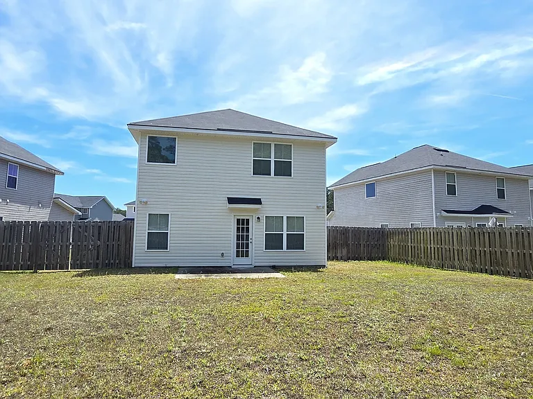1301 Grayson Ave — Photo 6