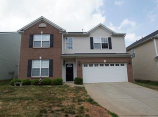 108 Jasper Point Dr, Holly Springs, NC 27540