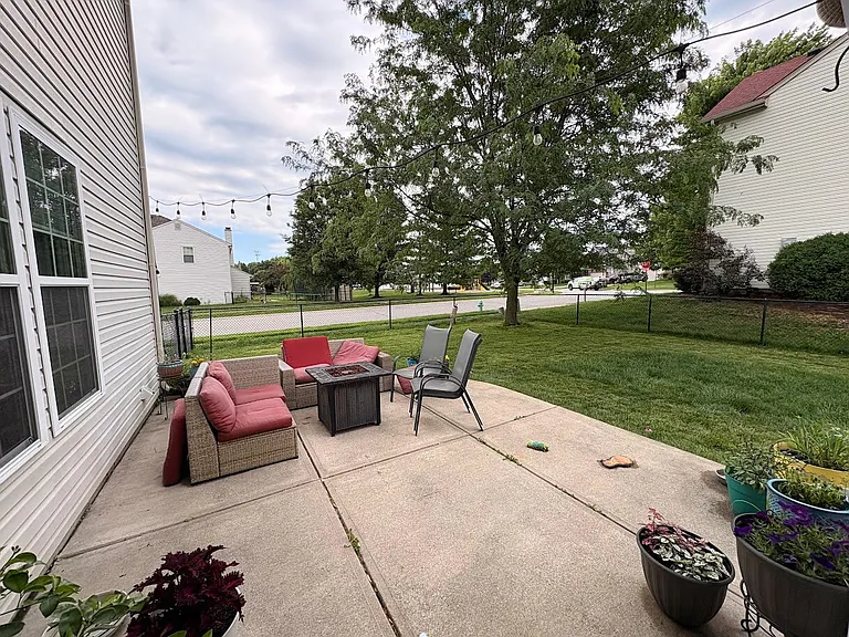 8405 Swift Ct — Photo 12
