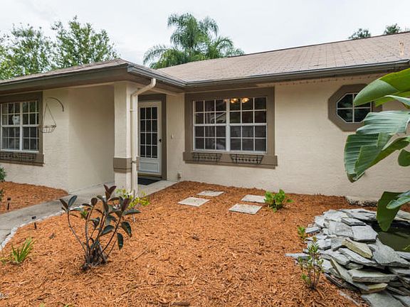 2nd image of 2087 Buescher Hill St