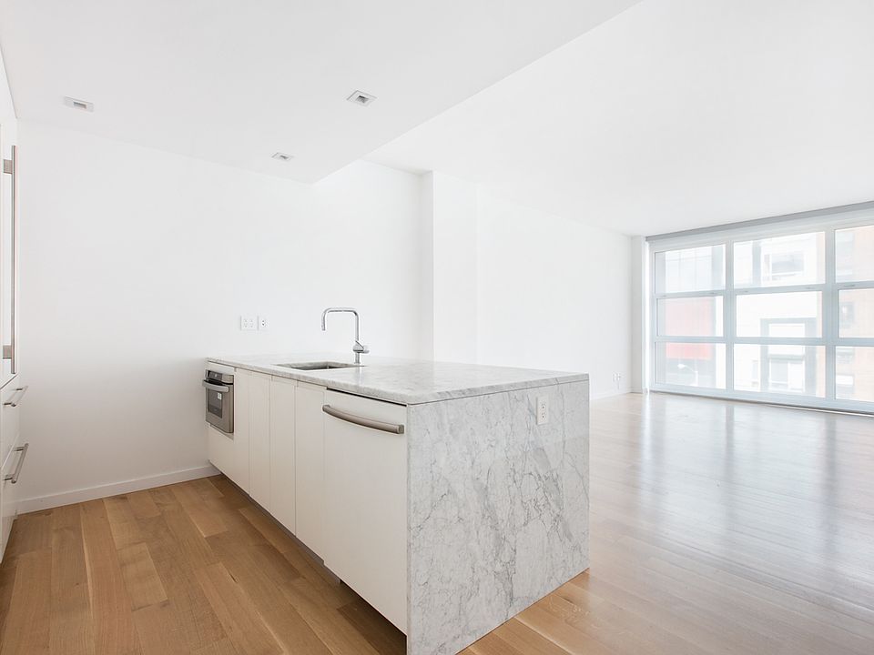 1st image of 250 Bowery APT 4B
