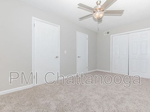 5th image of 331 Cloud Springs Ln