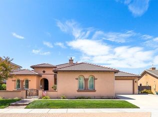 36403 Mimosa Tree Rd, Winchester, CA 92596