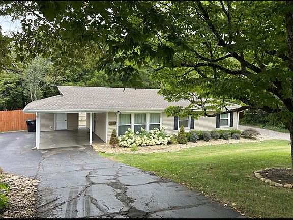 2nd image of 1320 Timbergrove Dr