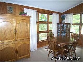 4th image of 227 Sweetpea Ln