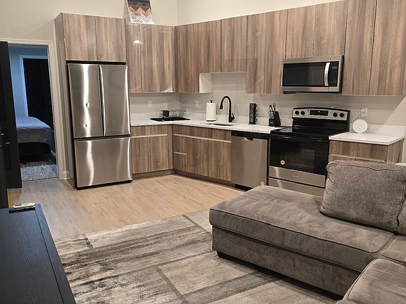 3rd image of 207 S Fremont Ave #C