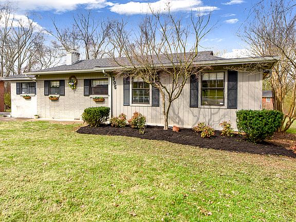 2nd image of 305 Brannon Dr