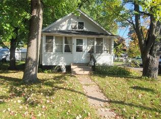 115 E Division Ave, Barron, WI 54812