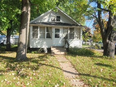 115 East Division Avenue, Barron, WI, 54812