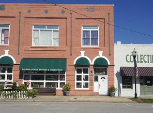 107 E Railroad St #A, Selma, NC 27576