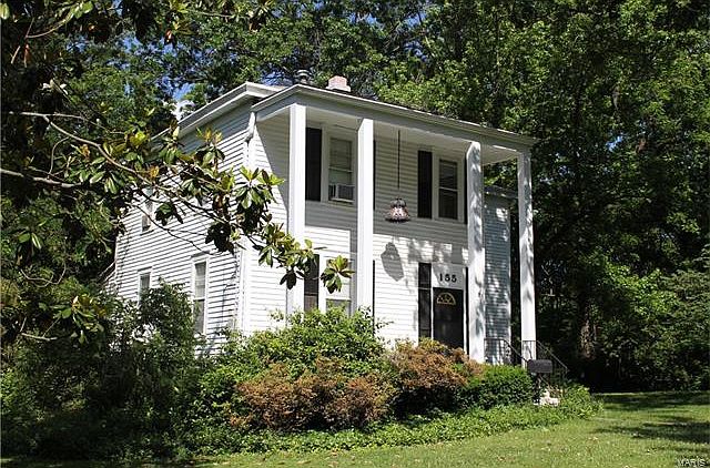 1st image of 155 Parsons Ave