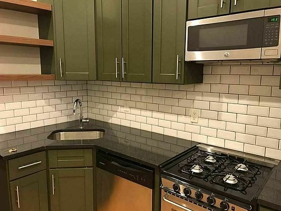 4th image of 804 President St APT 2B