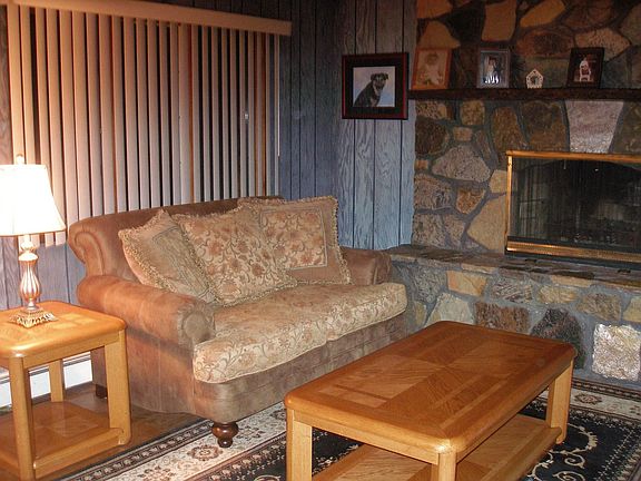5th image of 6 Oakwood Ave