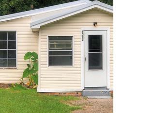 1092 S Walnut St, Loxley, AL 36551