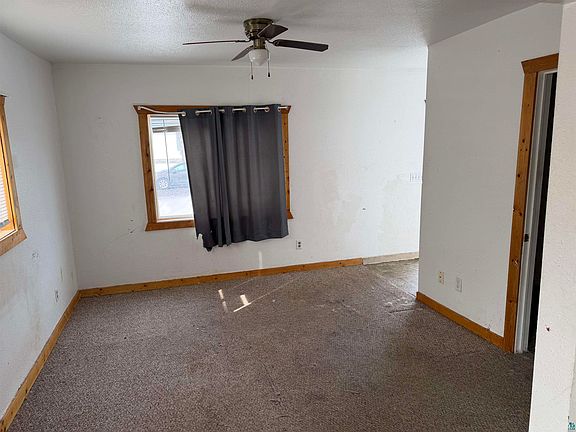 4th image of 1720 Iowa Ave