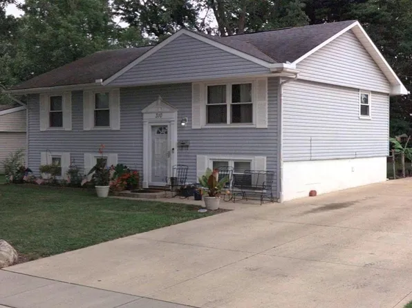 310 Haymarket Pl, Columbus, OH 43230