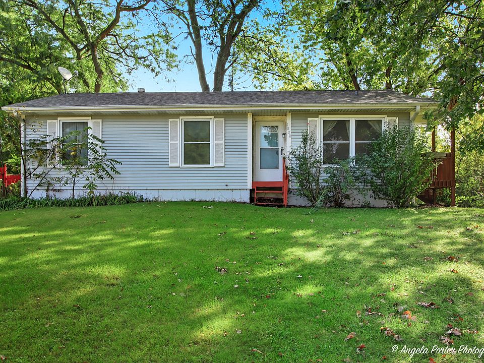 1st image of 3828 Eastway Dr