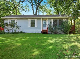 3828 Eastway Dr, Island Lake, IL 60042