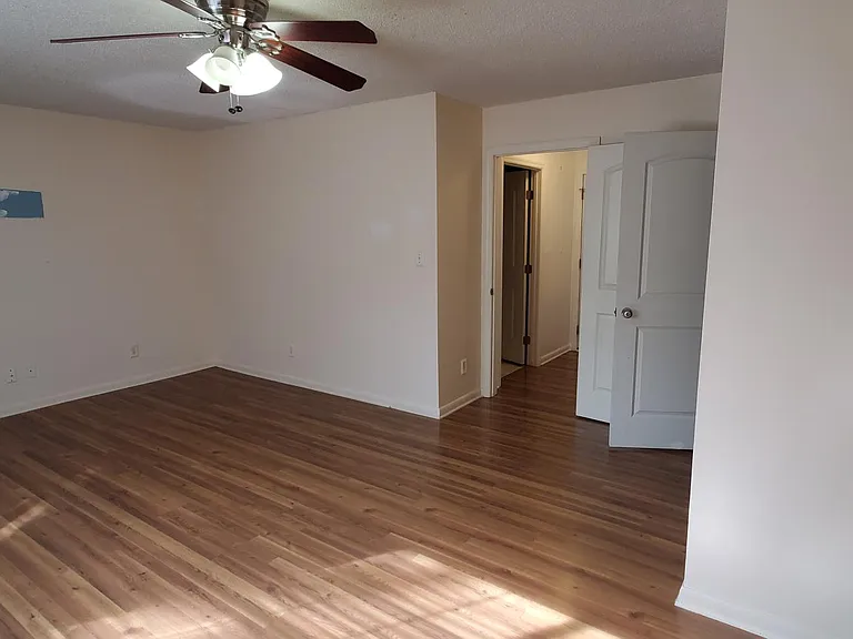 8122 Wiebelo Dr — Photo 27