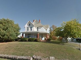 401 W Main St, Barnesville, OH 43713