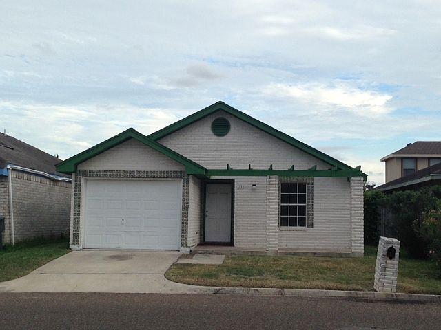 1st image of 2118 Pheasant Dr
