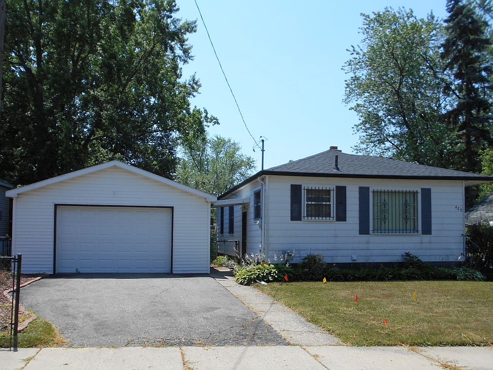 1st image of 426 E Gracelawn Ave