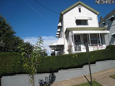 1st image of 313 Blakeley St
